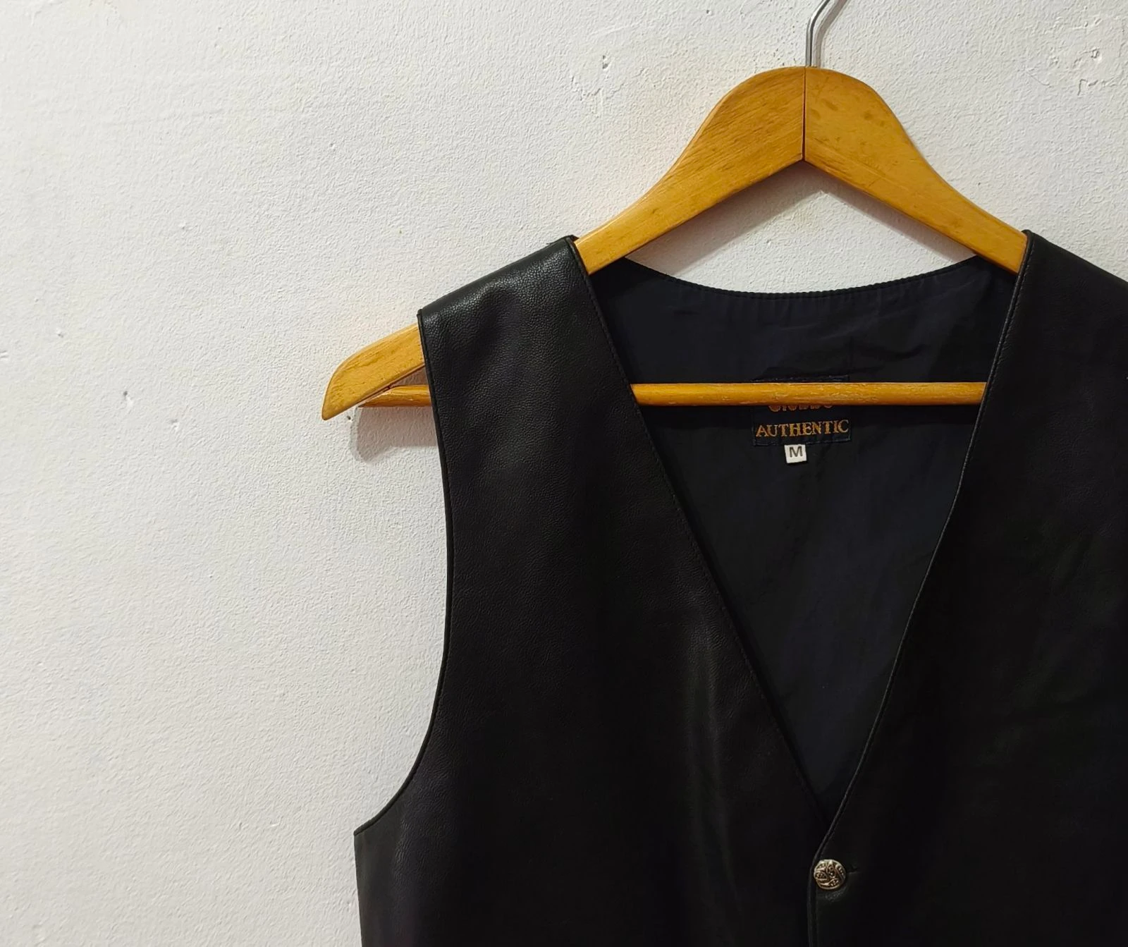 Black vest Giobbe man Size M – photo 5